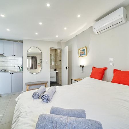 Chic Rooftop Studio W/ Terrace - Near Acropolis Athènes Extérieur photo